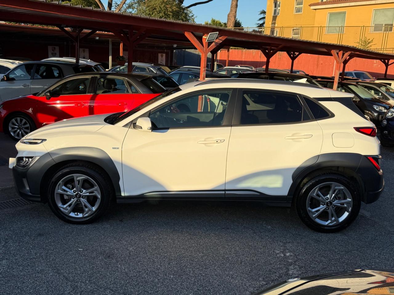 Kona HEV 1..0 XLine 120 CV -unipro-rate-