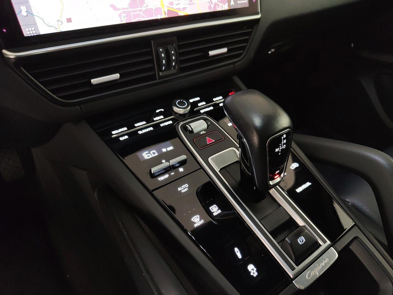 Porsche Cayenne Coupé 3.0 V6 E-Hybrid