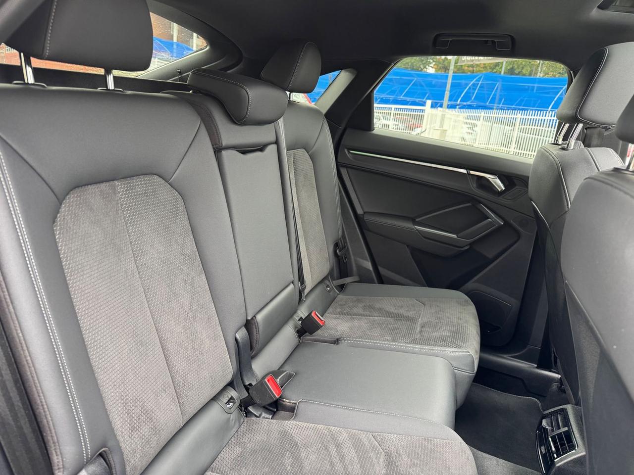 Audi Q3 2.0 40 TDI Sportback S Line #7318