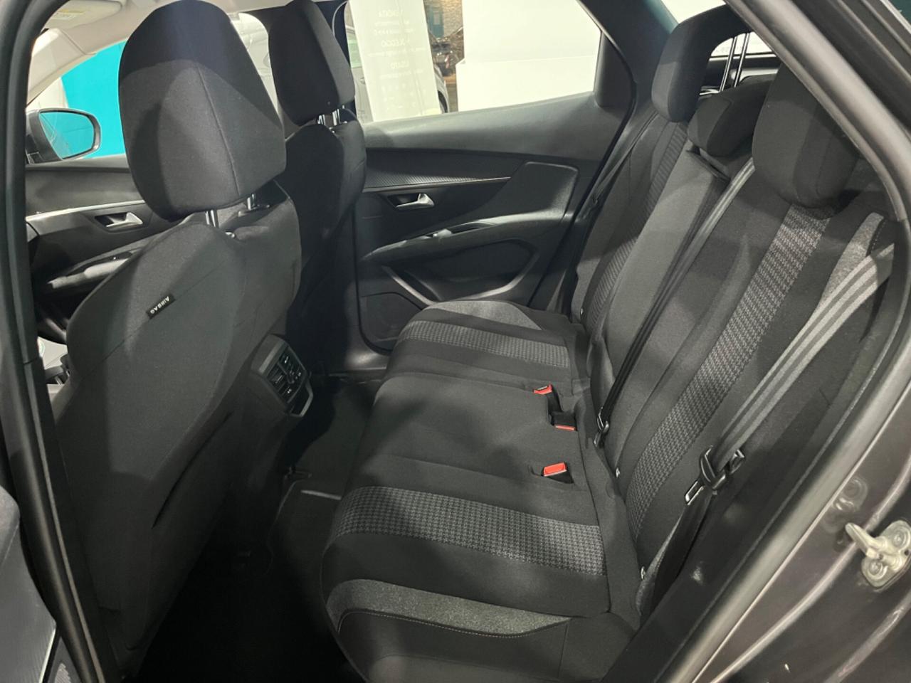 PEUGEOT 3008 *FULL LED *UNICOPROPRIETARIO *KM CERTIFICATI