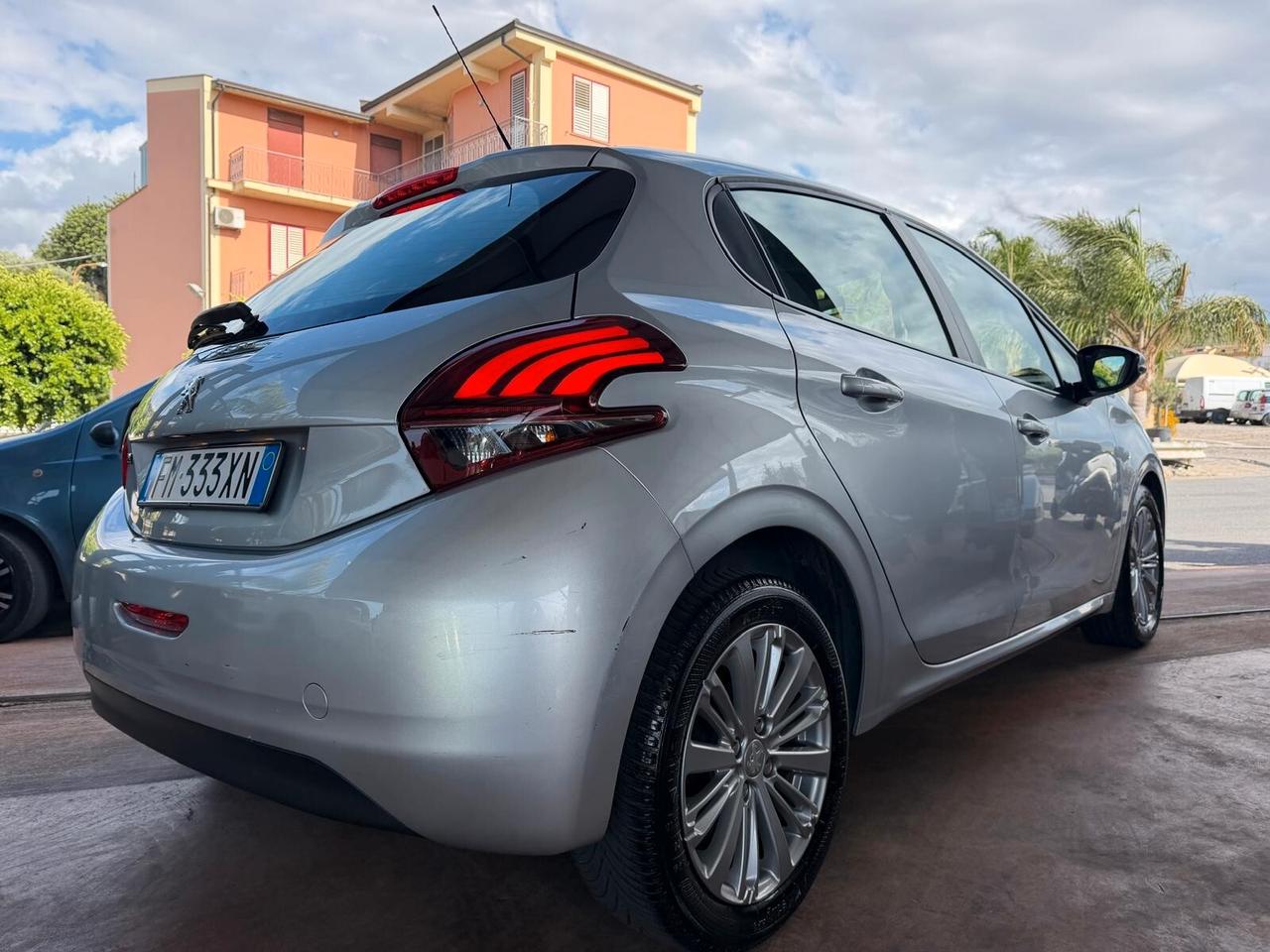 Peugeot 208 PureTech 68 5 porte Active