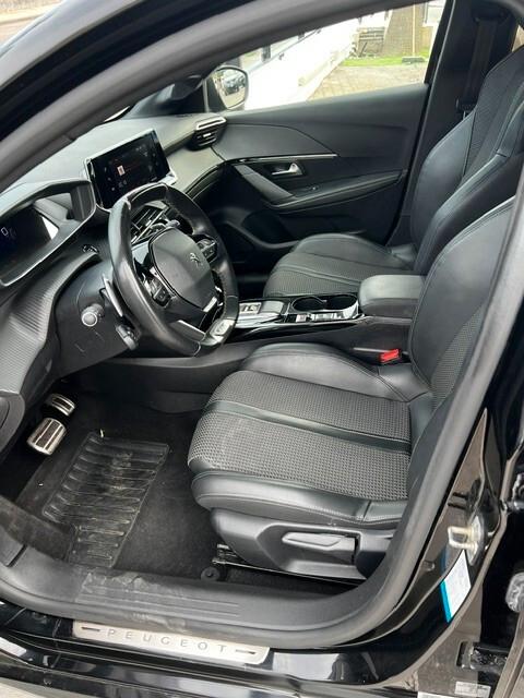 Peugeot 208 PureTech 130 Stop&Start EAT8 5 porte GT