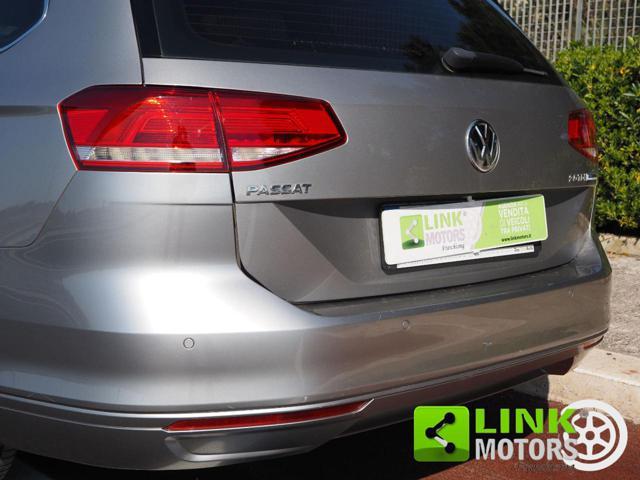 VOLKSWAGEN Passat Variant 2.0 TDI DSG Executive BlueMotion Tech.