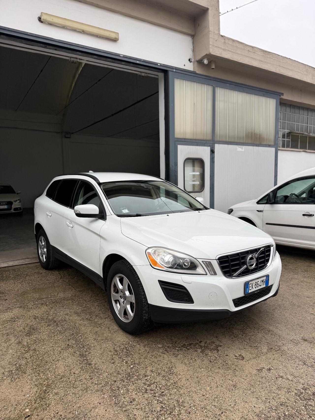 Volvo XC 60 XC60 D3 Momentum