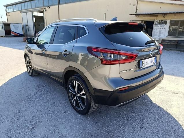Nissan Qashqai 1.6 dci N-Connecta 2wd 130cv xtronic AUTOCARRO