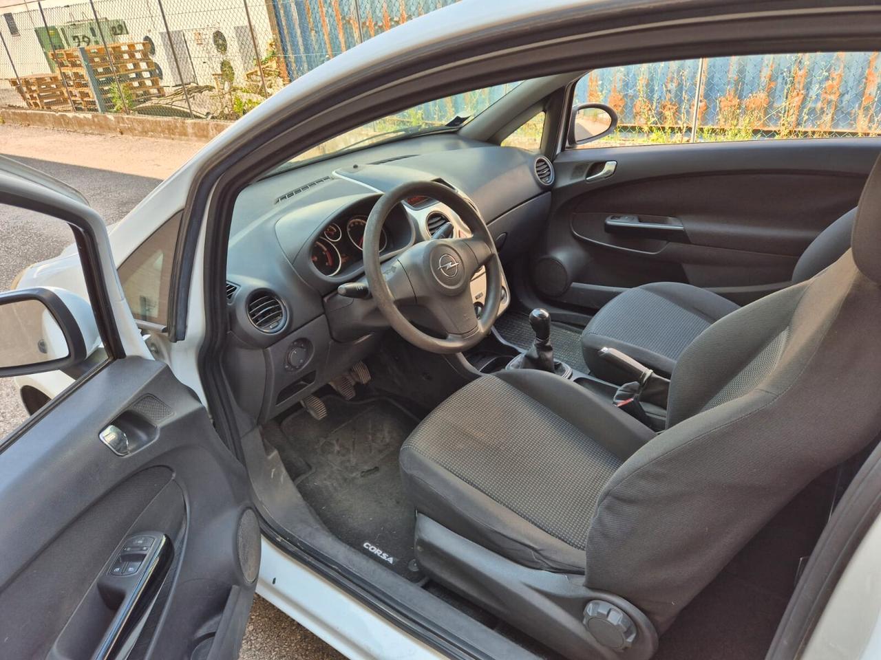 Opel Corsa 1.3 CDTI 90CV 5 porte Cosmo
