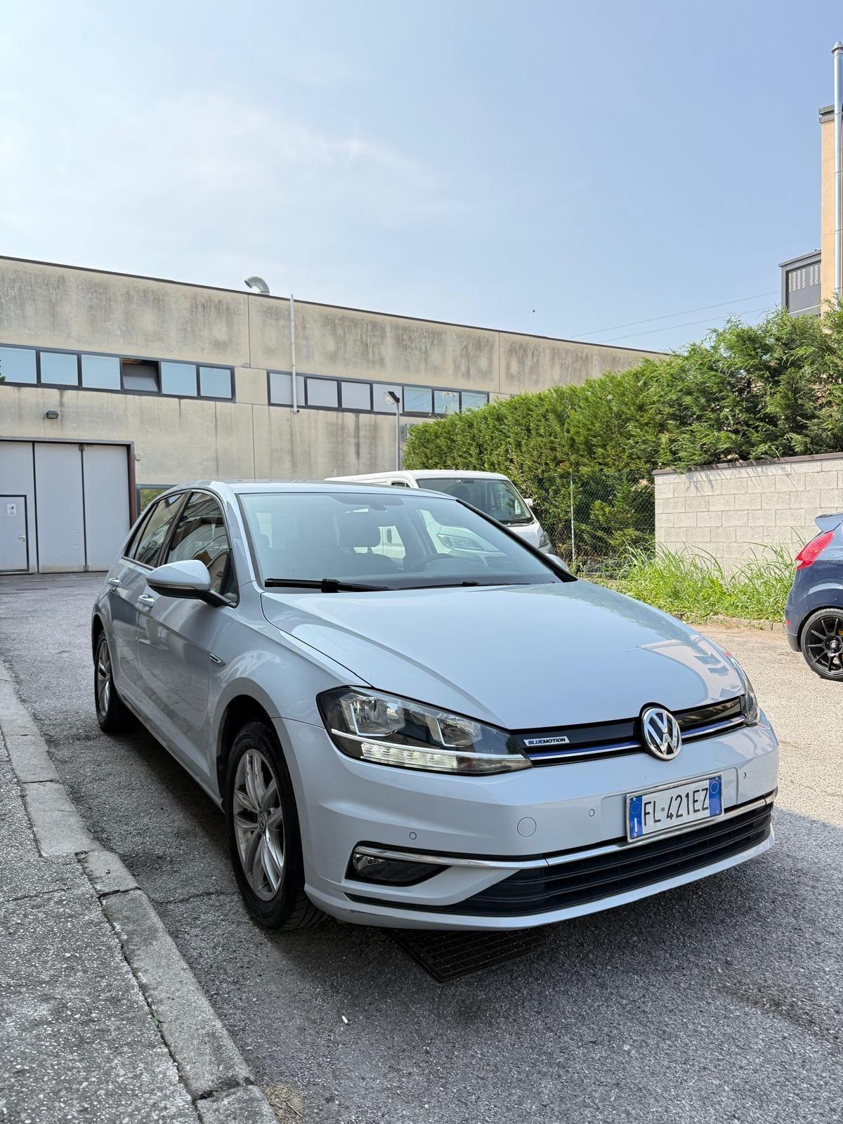 Volkswagen Golf 1.4 TGI 5p. Trendline BlueMotion