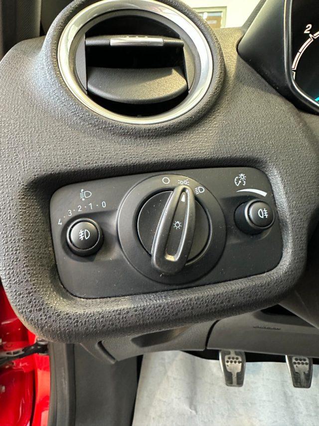 FORD Fiesta 1.5 TDCi 75CV 5 porte ST-Line - Navi
