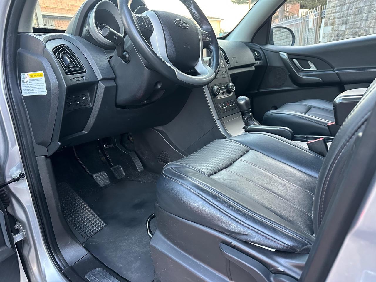 Mahindra XUV500 7 POSTI 2.2 16V AWD W10