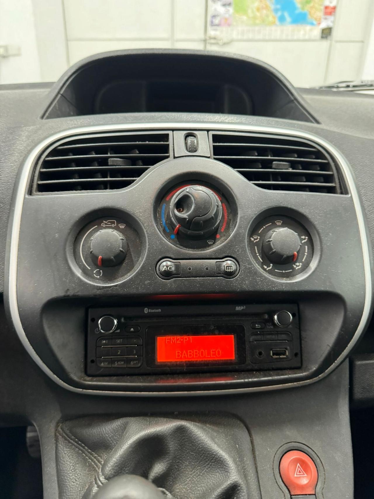 Renault Kangoo 1.5 75 CV