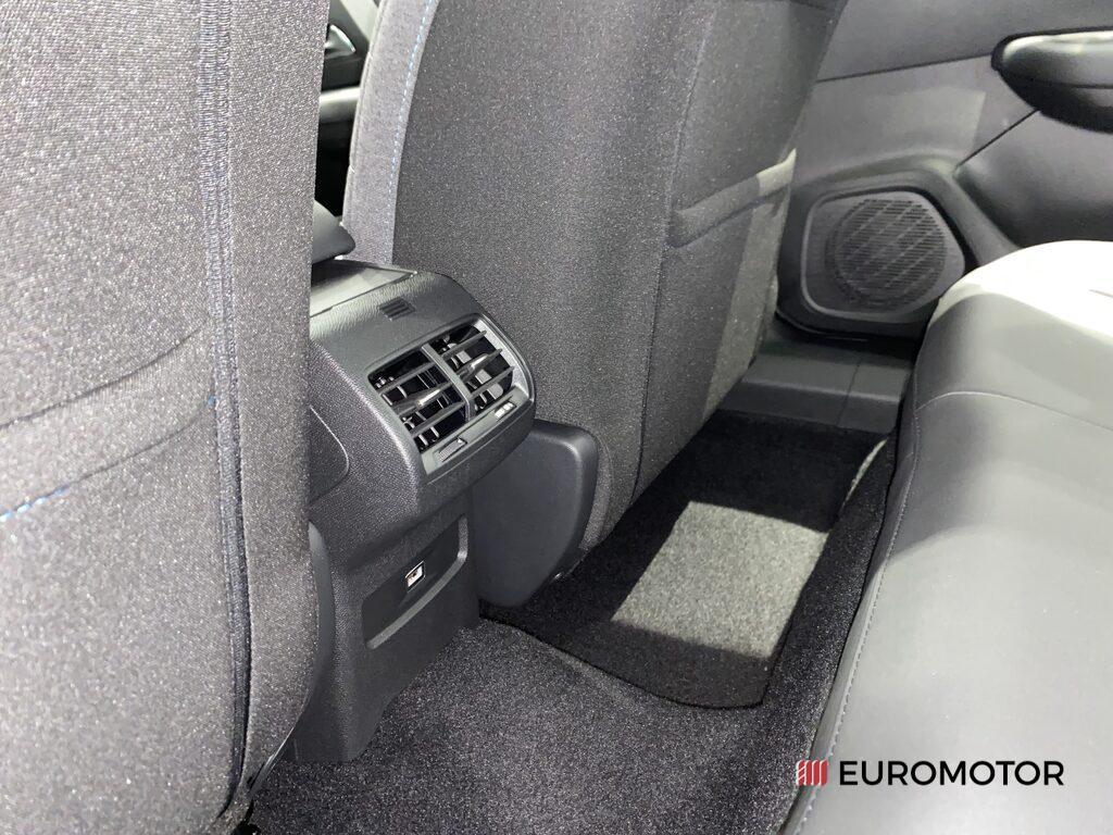 Citroen C4 X 1.2 PureTech Feel Pack EAT8