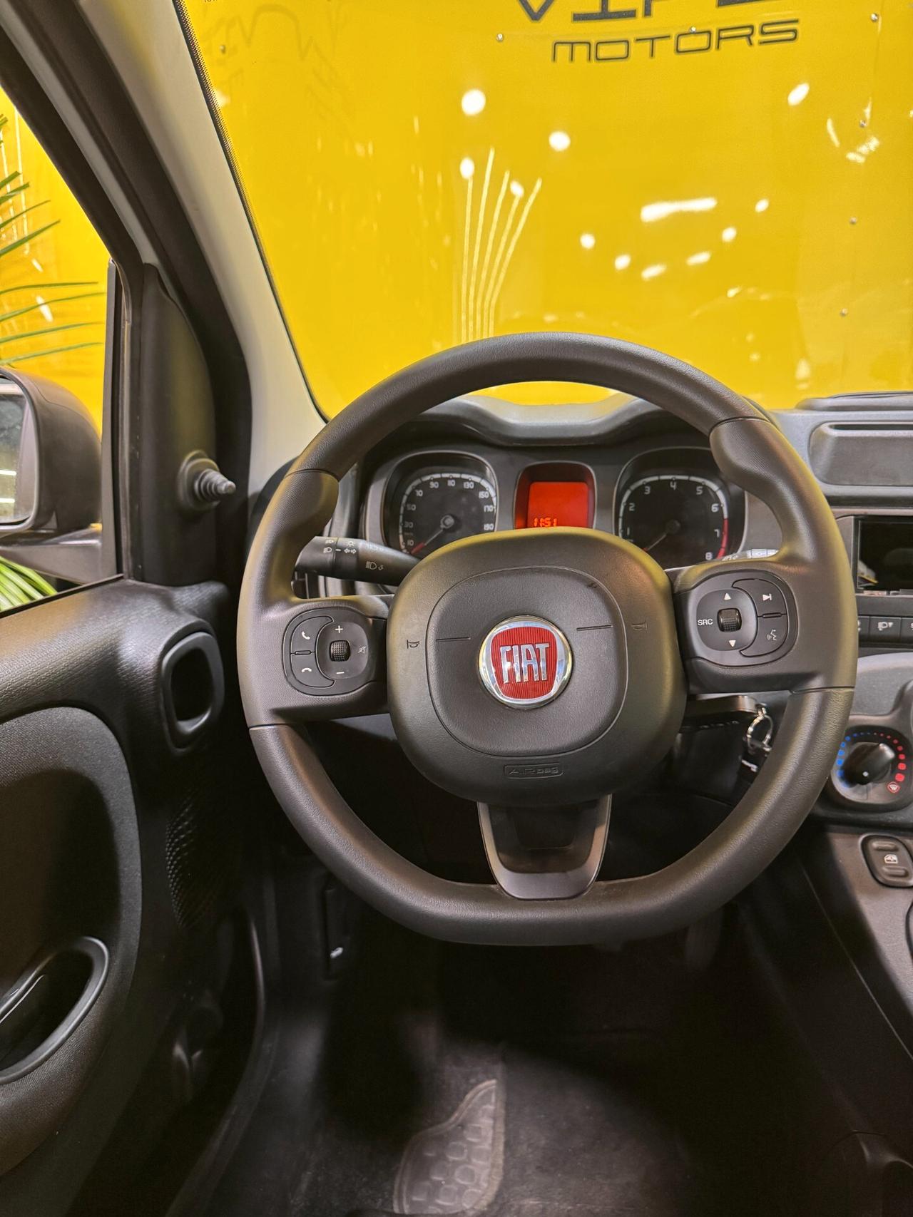 Fiat Panda 1.0 Hybrid Van 4 posti PERMUTA