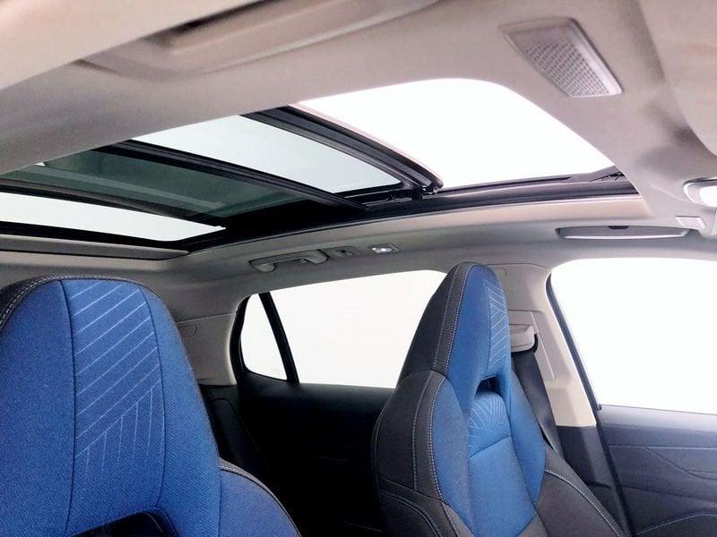 Lynk & Co 01 PHEV