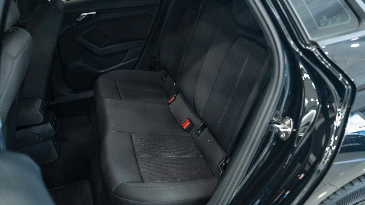 Audi A3 SPB 30 TDI S TRONIC SPORT BLACK EDITION NAVI FULL OPTIONAL