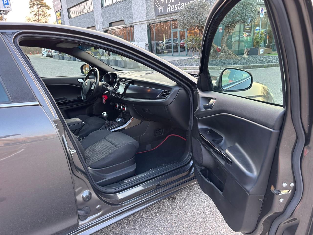 Alfa Romeo Giulietta 2.0 JTDm-2 140 CV Distinctive