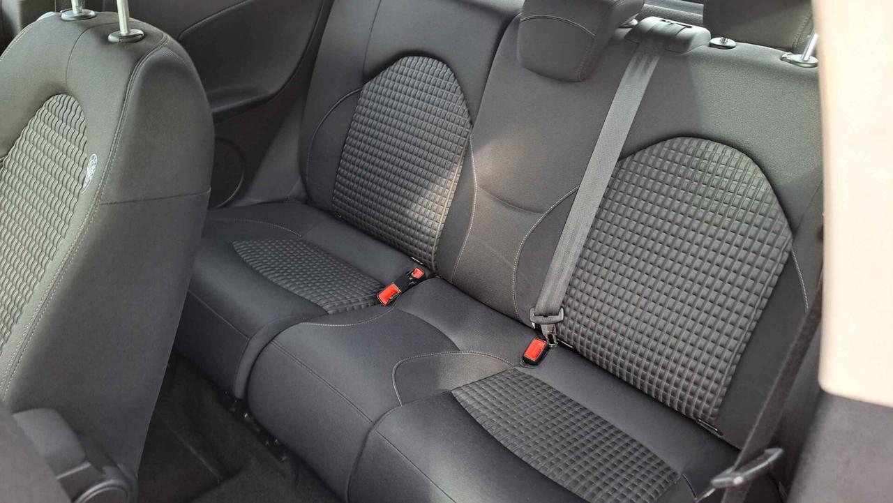 Alfa Romeo MiTo 1.4 T 155 CV Distinctive Sport Pack