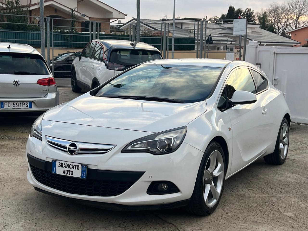 Opel Astra GTC 1.4 Turbo 140CV S&S 3 porte Elective