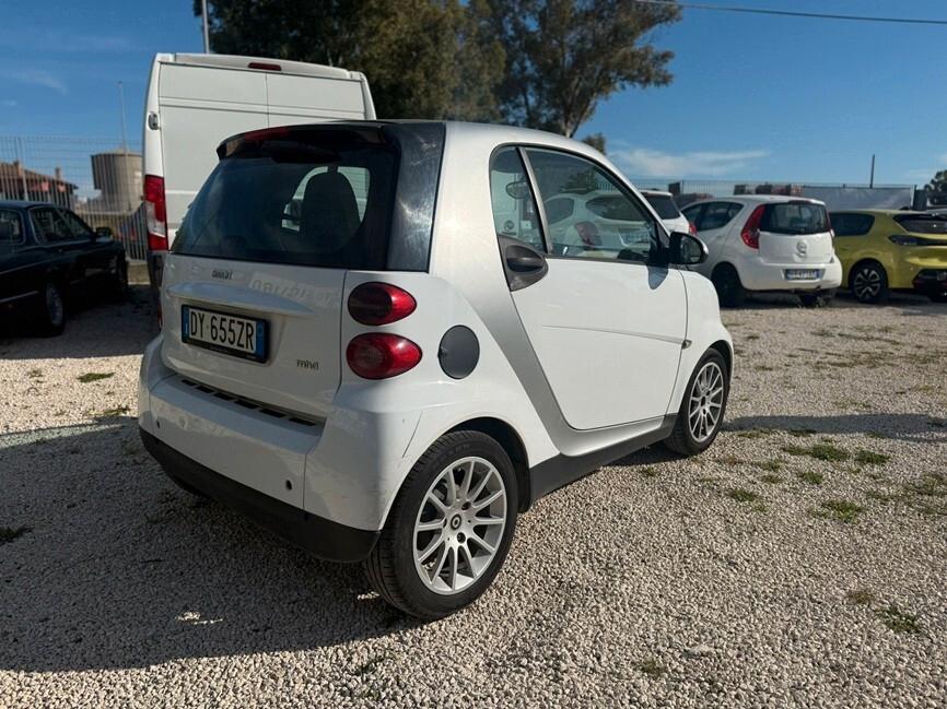Smart ForTwo 1000 52 kW coupé pure