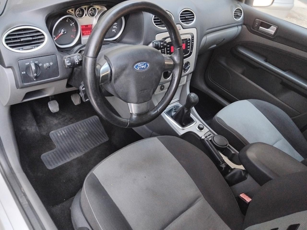 Ford Focus 2.0 gpl garanzia