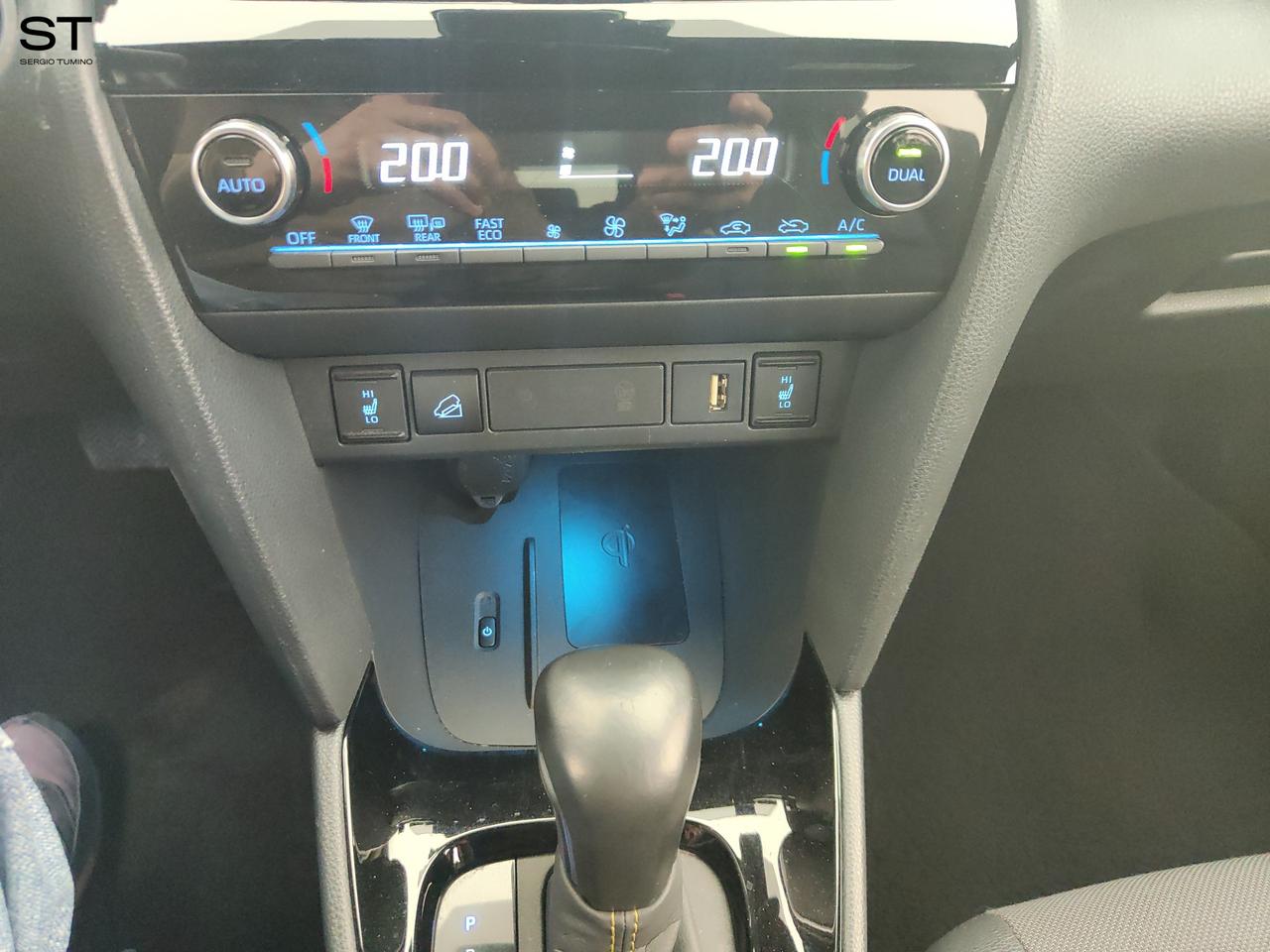 TOYOTA Yaris Cross - Yaris Cross 1.5 Hybrid 5p. E-CVT AWD-i Lounge