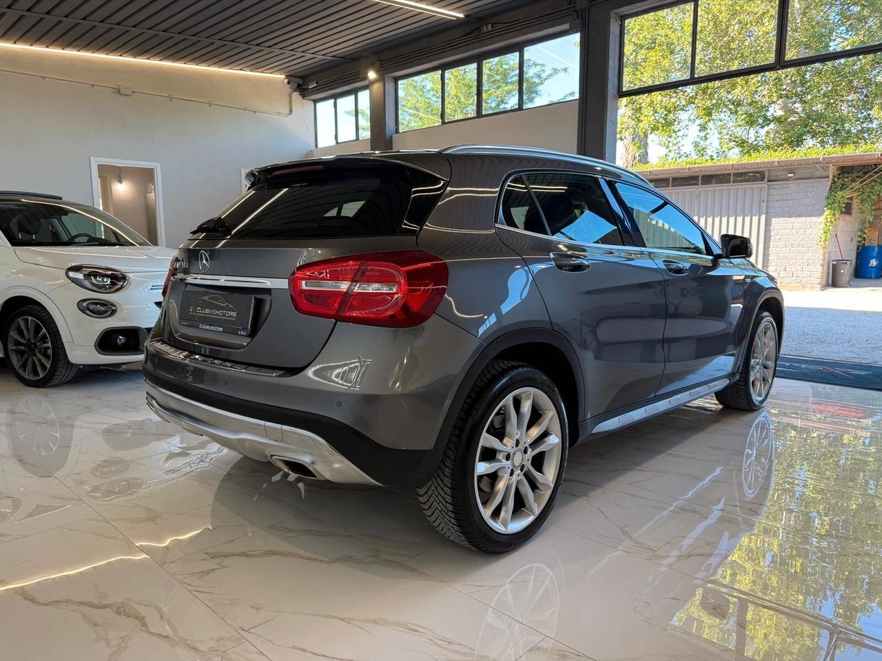 Mercedes-benz GLA 220 Premium auto