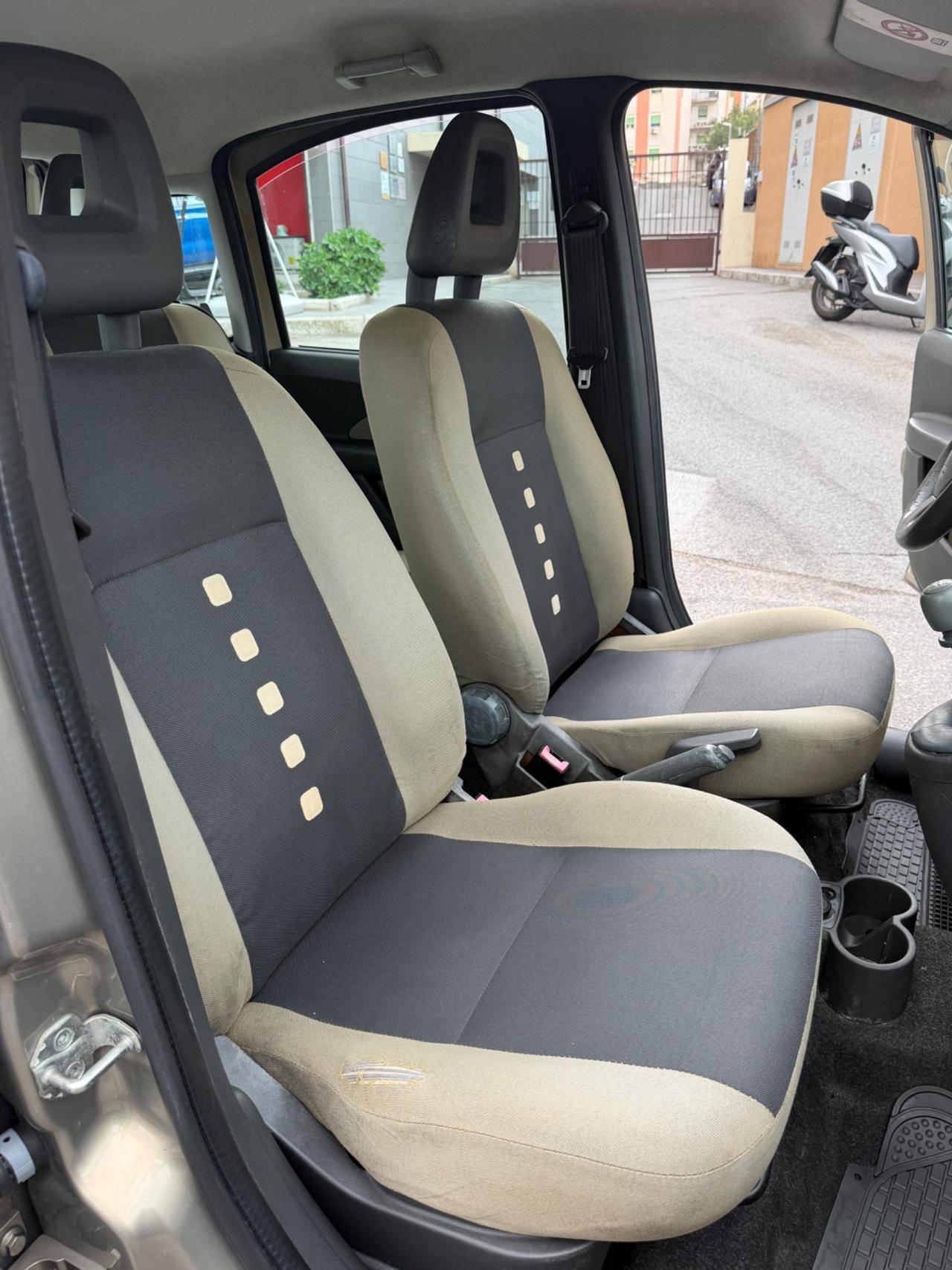 Fiat Panda 1.3 MJT 16V Emotion