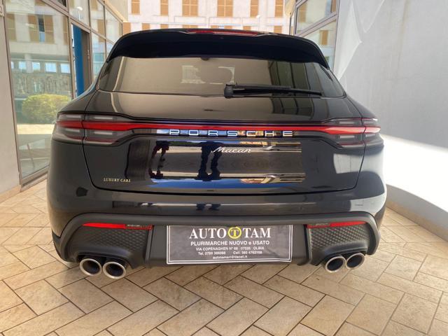 PORSCHE Macan 2.0