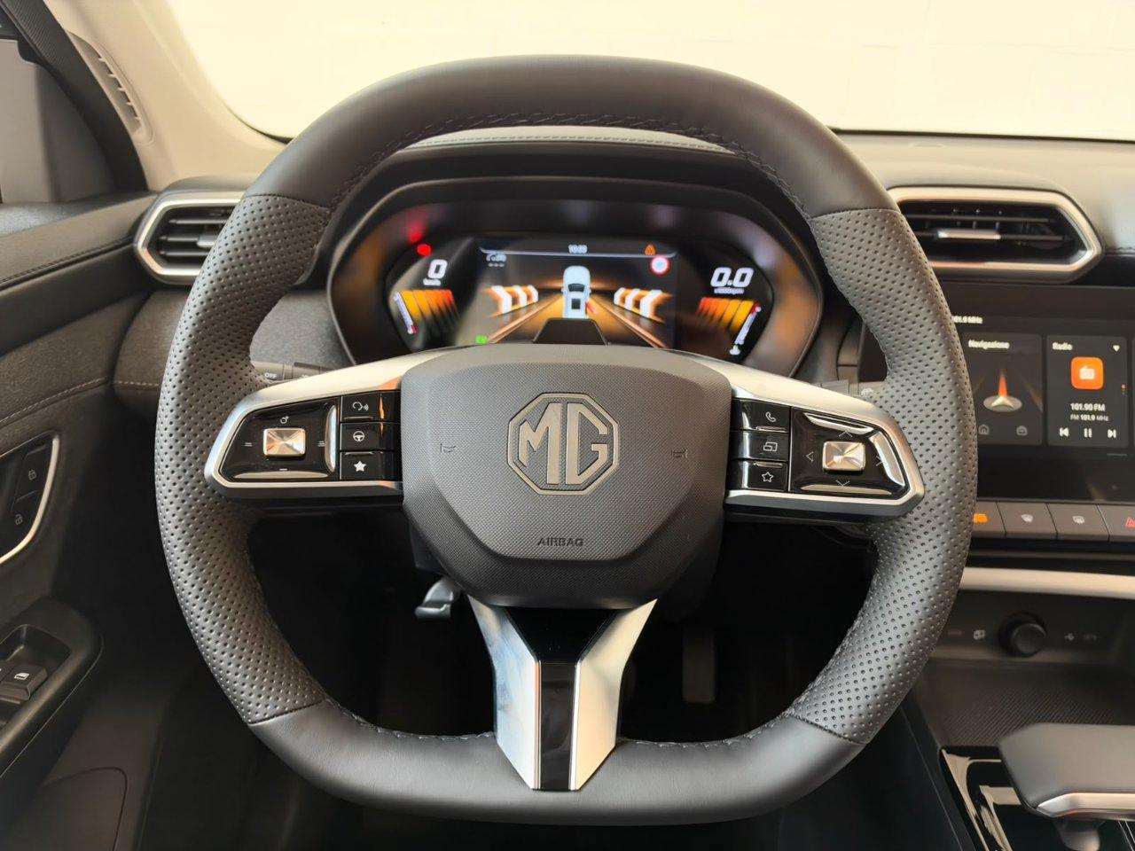 Mg ZS 1.5 hybrid+ Standard auto
