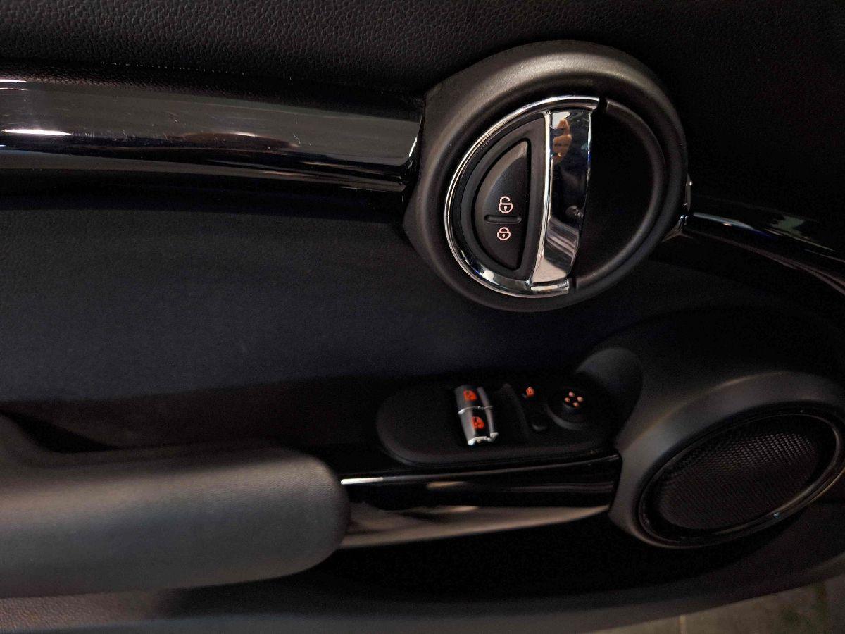 Mini Cooper SD aut. Hype - SEVEN - XENO - PELLE - VETRI SC - SEDILI RISCALD