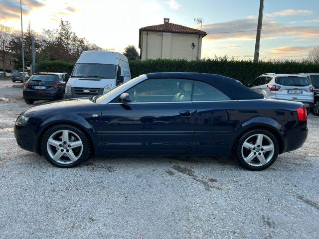 AUDI A4 Cabriolet 2.5 V6 TDI