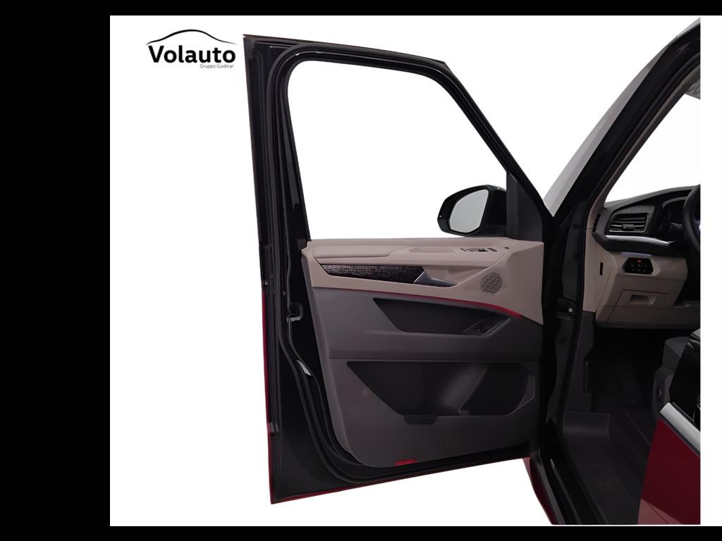 VOLKSWAGEN Multivan T7 - Multivan 1.4 tsi eh Style dsg 7p.ti