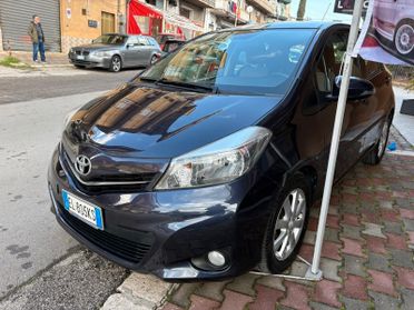 Toyota Yaris 1.3 5 porte Lounge