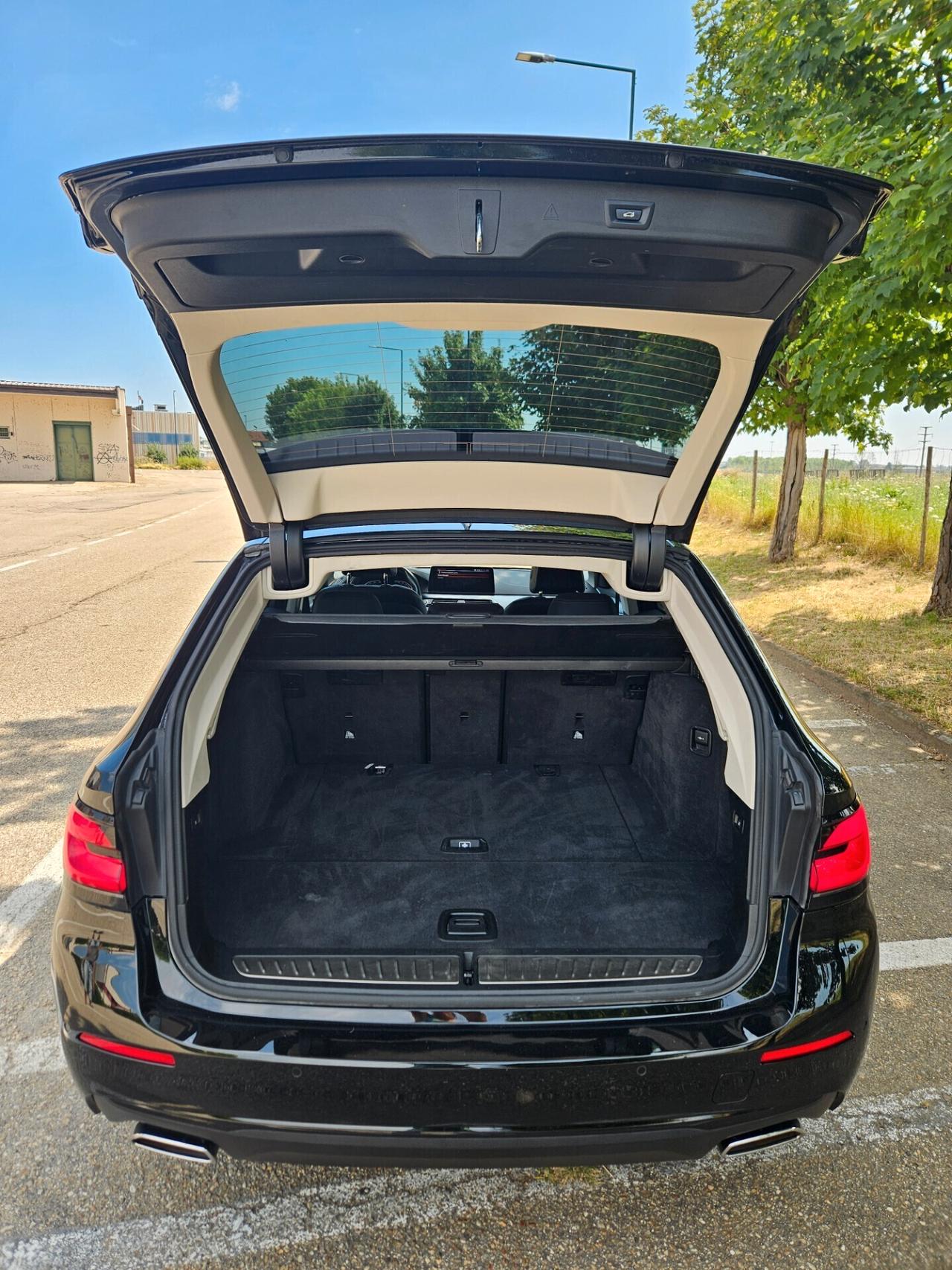 Bmw 520d 48V Touring mhev Business AUTO