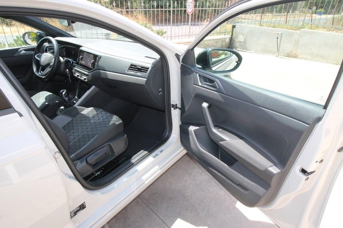 Volkswagen Taigo 1.0 110 CV R-Line|21500km|2022