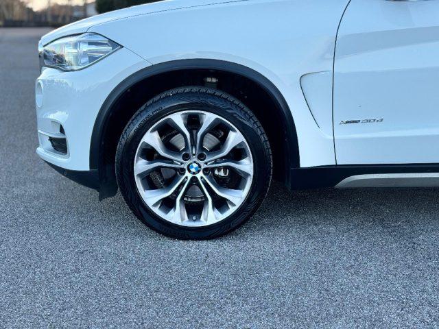 BMW X5 xDrive 30d 258CV LUXURY *TAGLIANDATA*