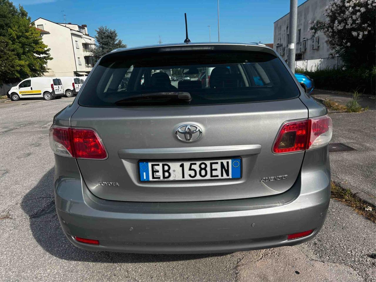 Toyota Avensis 2.2 D-4D Wagon Sol