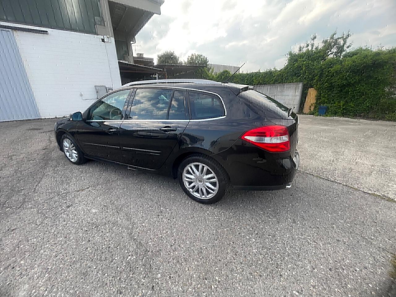 Renault Laguna 2.0 dCi 150CV SporTour Elite Plus Dynamique