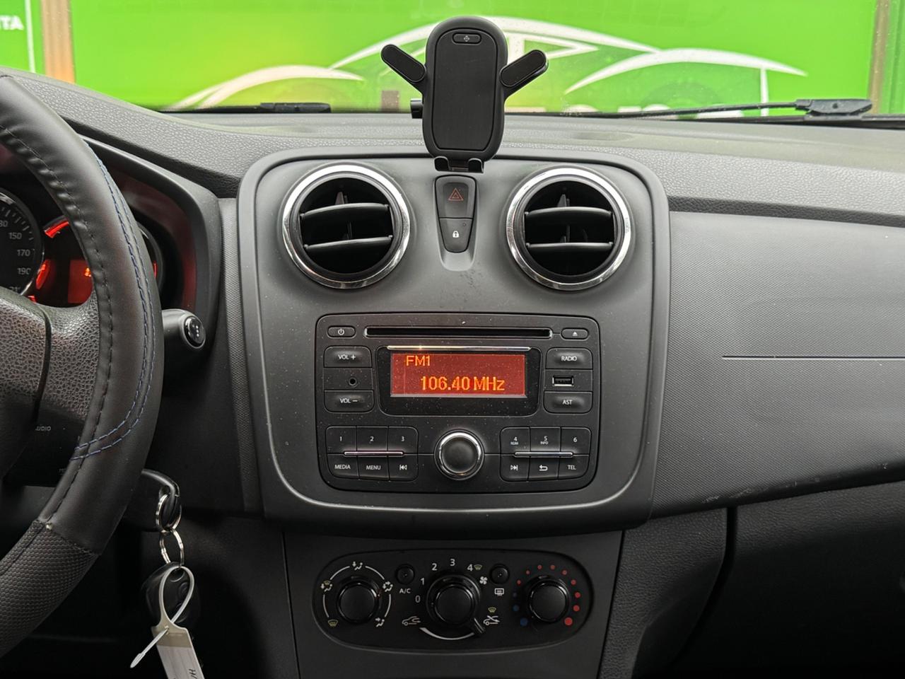 Dacia Sandero 1.2 GPL 75CV Neopatentati
