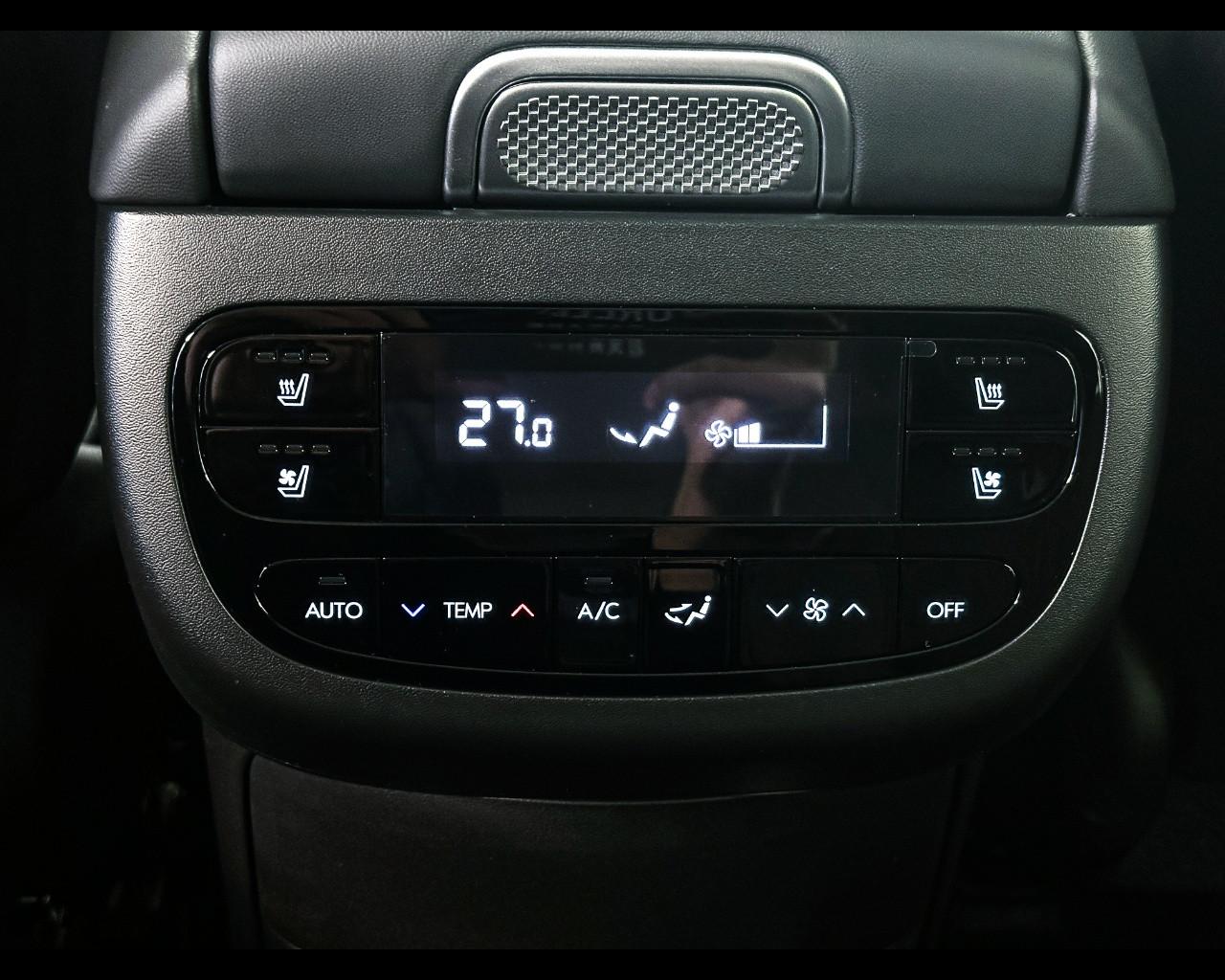 HYUNDAI IONIQ9 110 KWH 4WD CALLIGRAPHY 6PPERF+DM