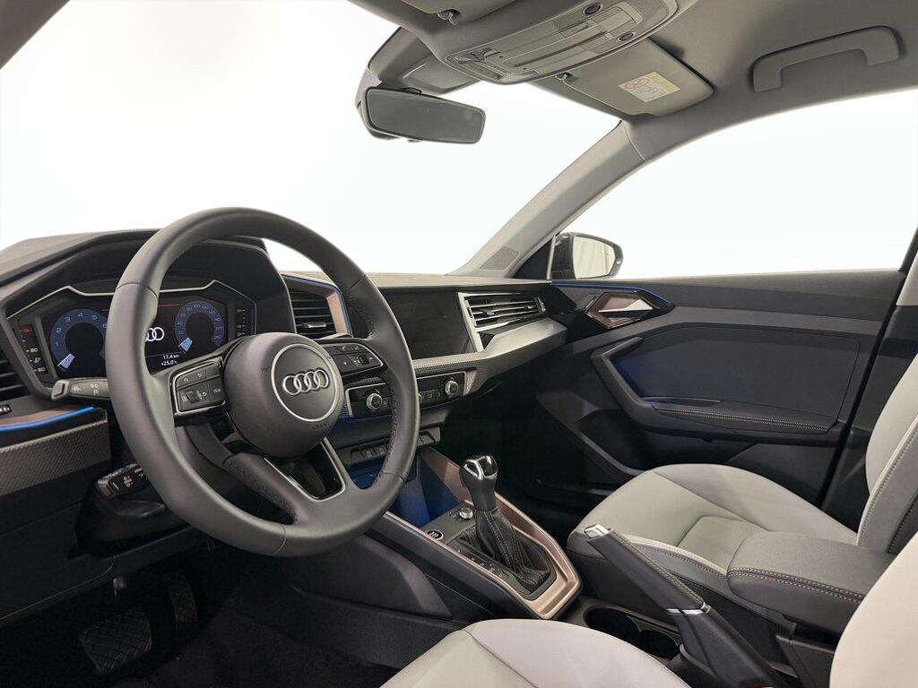 Audi A1 30 1.0 TFSI Identity Contrast S tronic