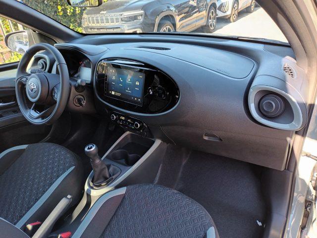 TOYOTA Aygo X 1000 VVT-I TREND 72CV 5P CARPLAY CAM"17 ITALIA