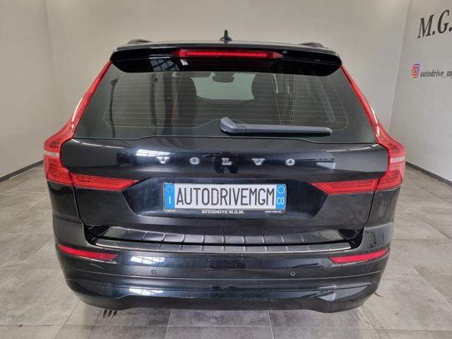 VOLVO XC60 B5 (d) AWD Geartronic Momentum Pro