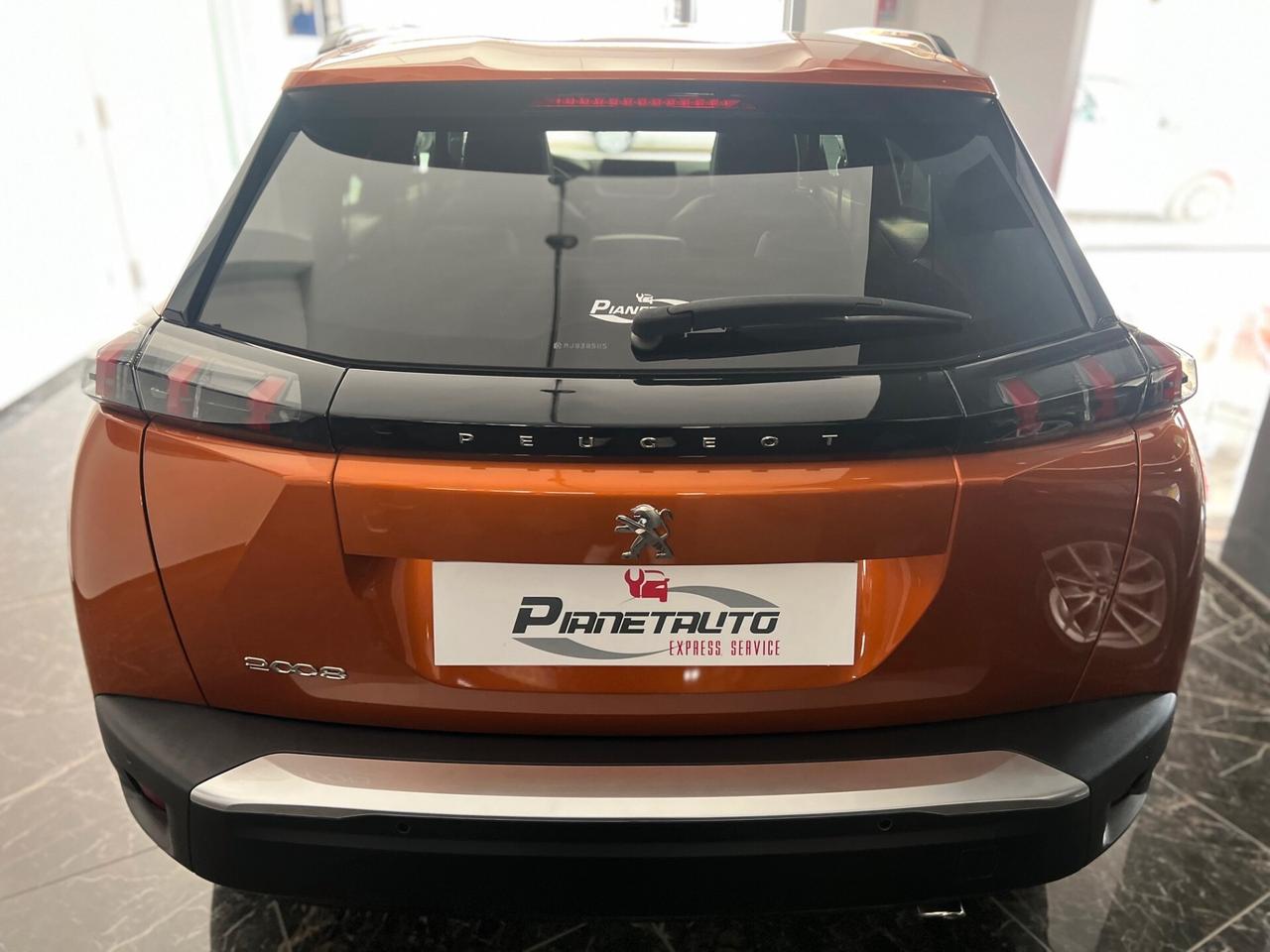 Peugeot 2008 1.5 bluehdi 110cv Allure Pack LED/PELLE/NAVI/17;