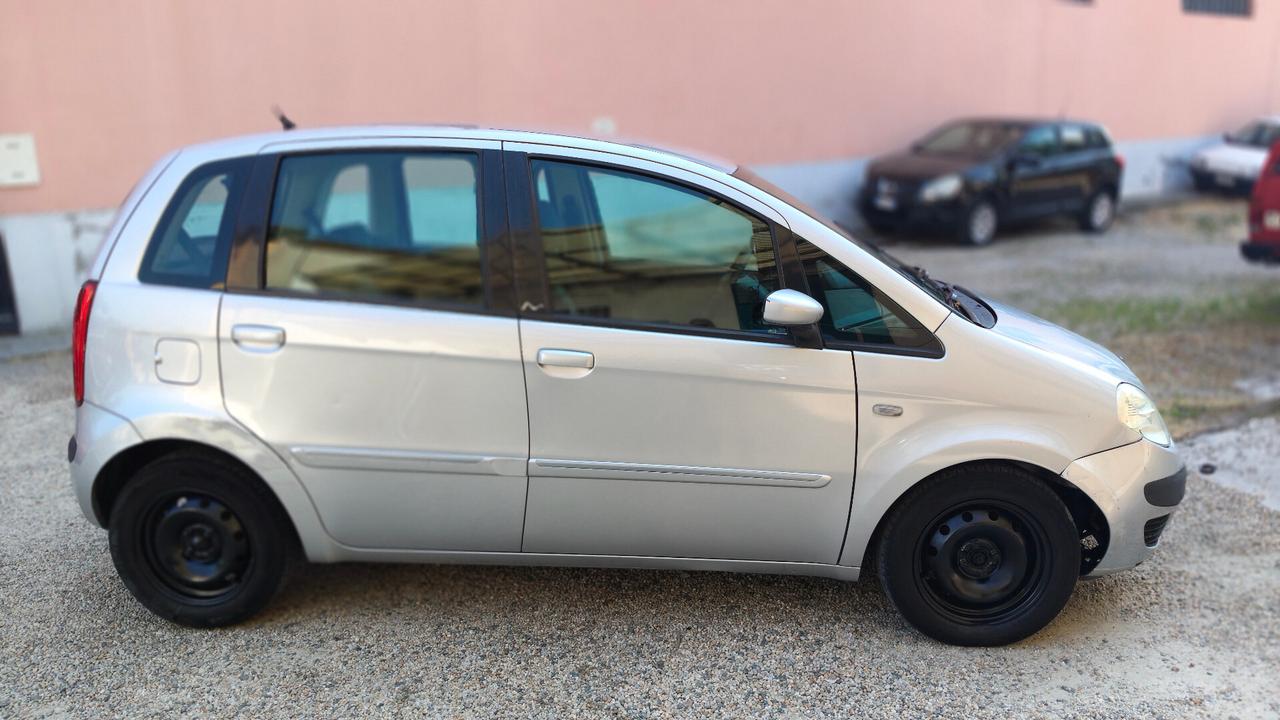 Lancia MUSA 1.3 Multijet 16V 90 CV Platino Plus