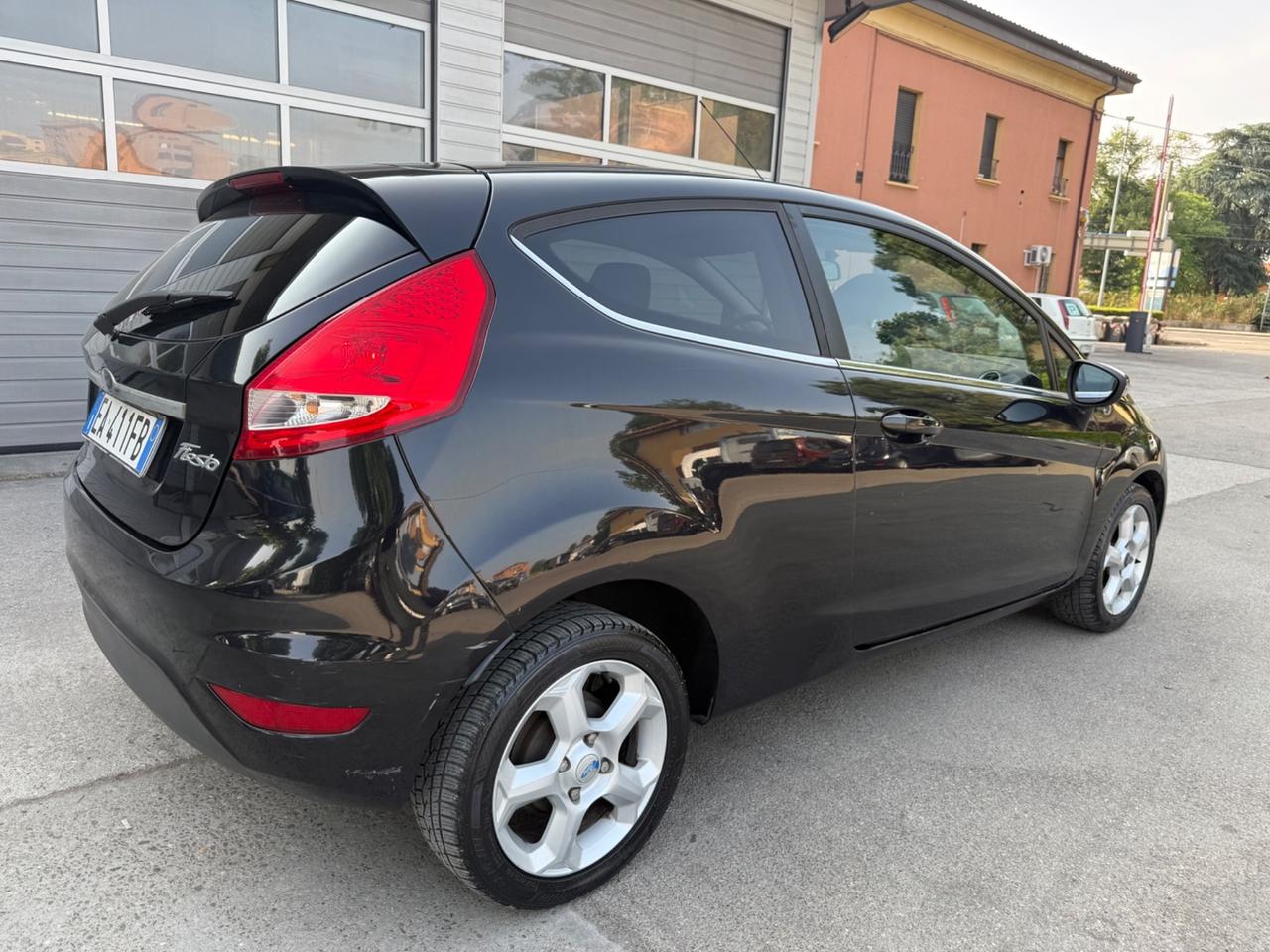 Ford Fiesta Fiesta+ 1.4 3 porte Bz.- GPL