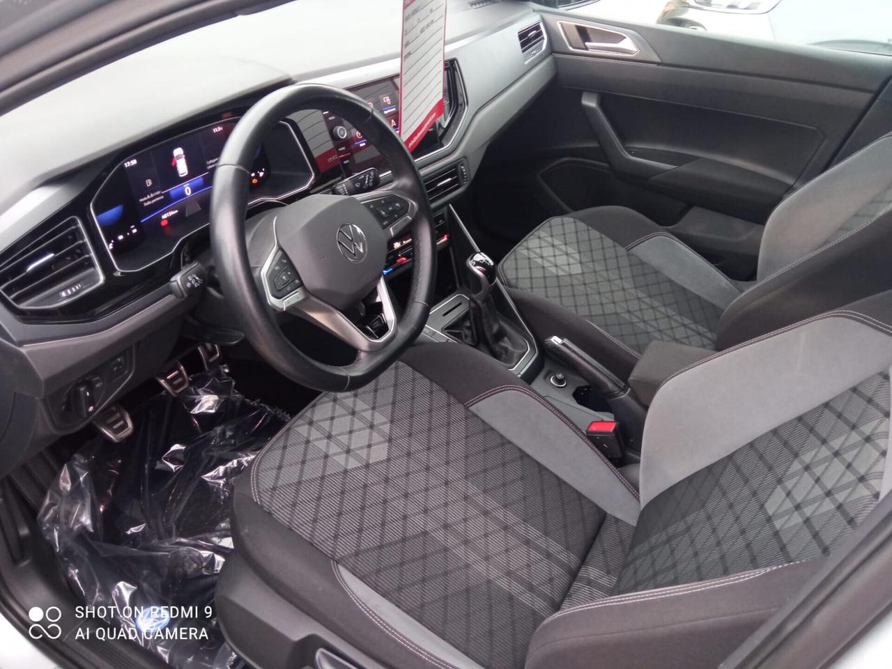 Volkswagen Polo 1.0 TSI R-Line 95CV 2023