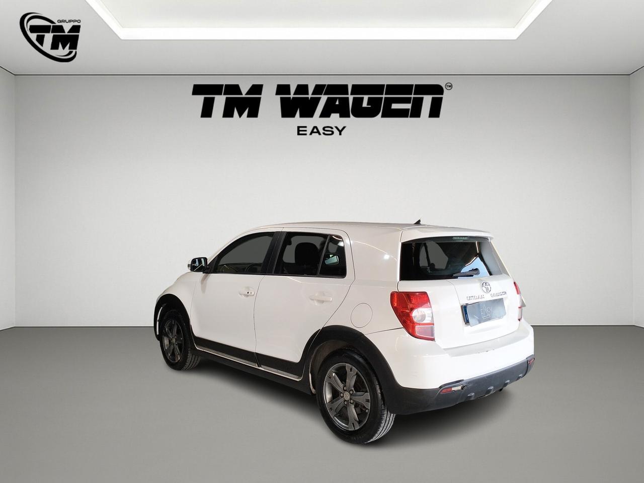Toyota Urban Cruiser 1.3 vvt-i Dual Luxury 4wd