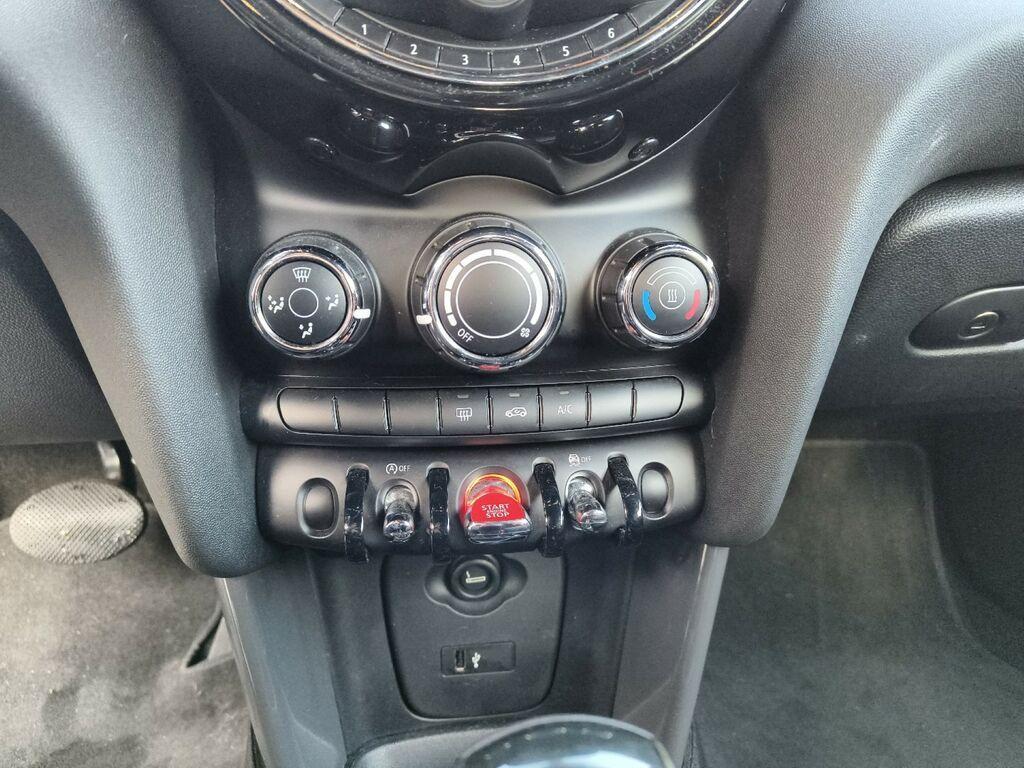 Mini Cooper D Cabrio 1.5 Cooper D Boost Auto