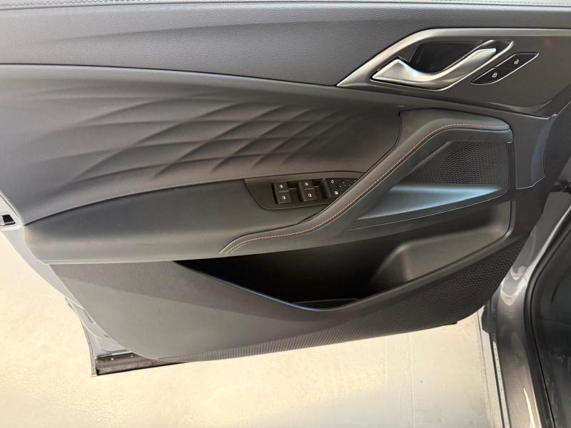 Mg HS 1.5 hybrid+ Luxury auto