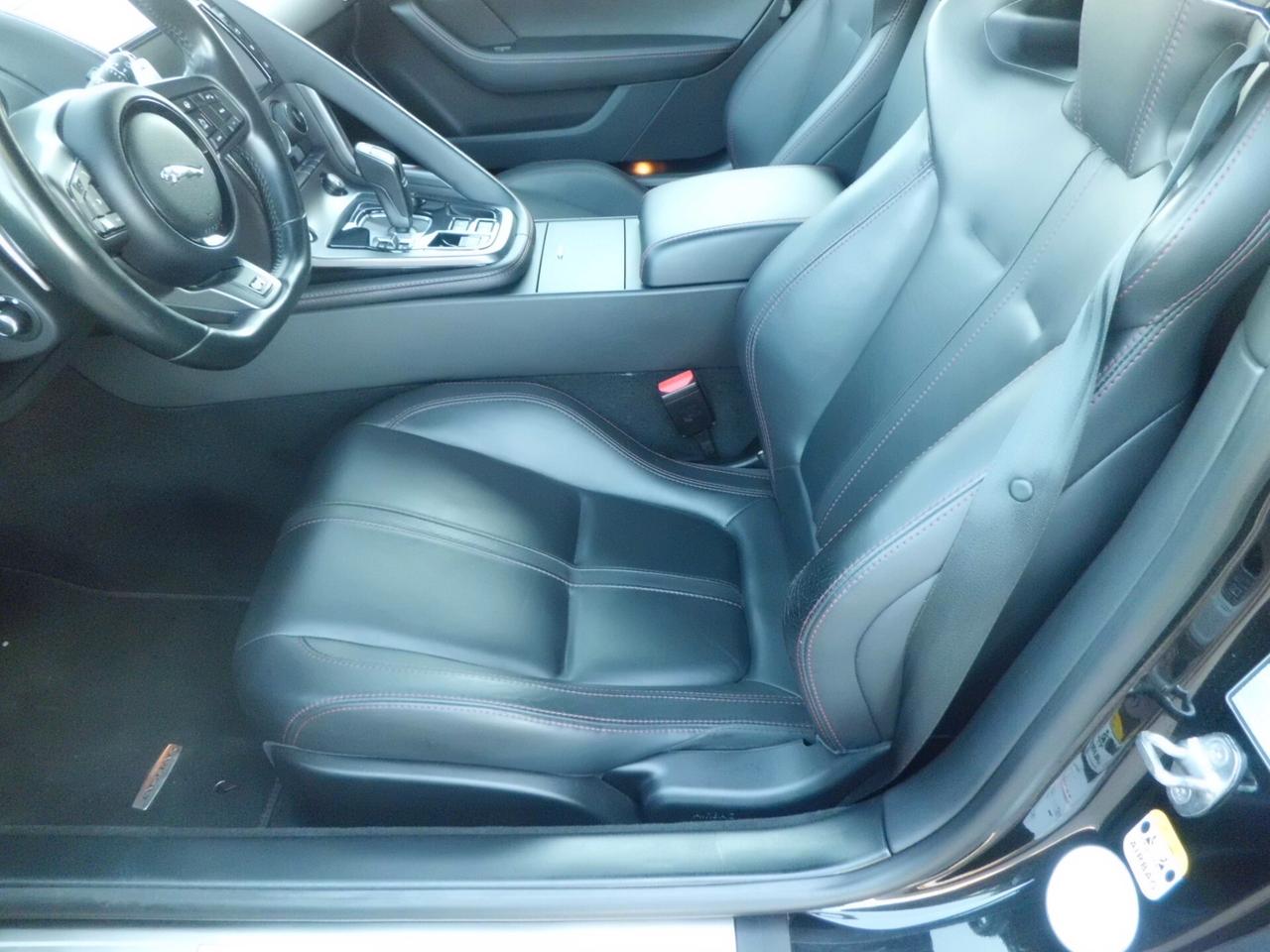 Jaguar F-Type 5.0 V8 aut. AWD Coupé R